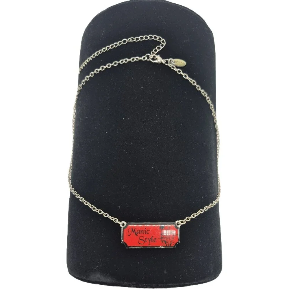 Disney Manic Style Crazy Chic Bar Pendant Necklace Cruella De Vil 101 Dalmatians - Picture 2 of 8